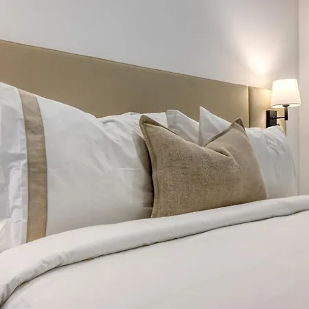 Bse15 2f, A In Madeira Funchal (Madeira)