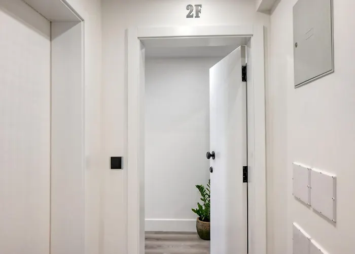 Bse15 2f, A In Madeira Funchal (Madeira)